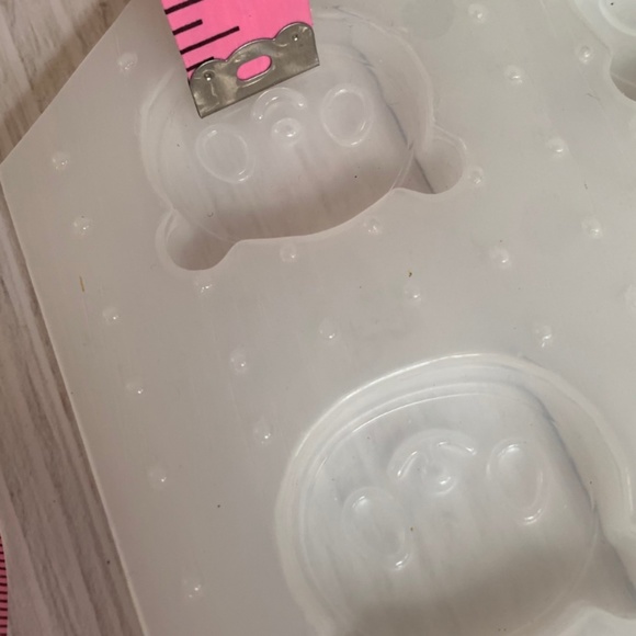 Panda Face Bathbomb Mold- EUC - Picture 2 of 4